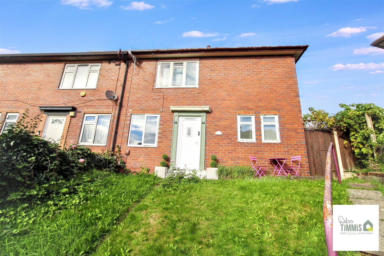 2 bed property in Trinity Place, Stoke-On-Trent